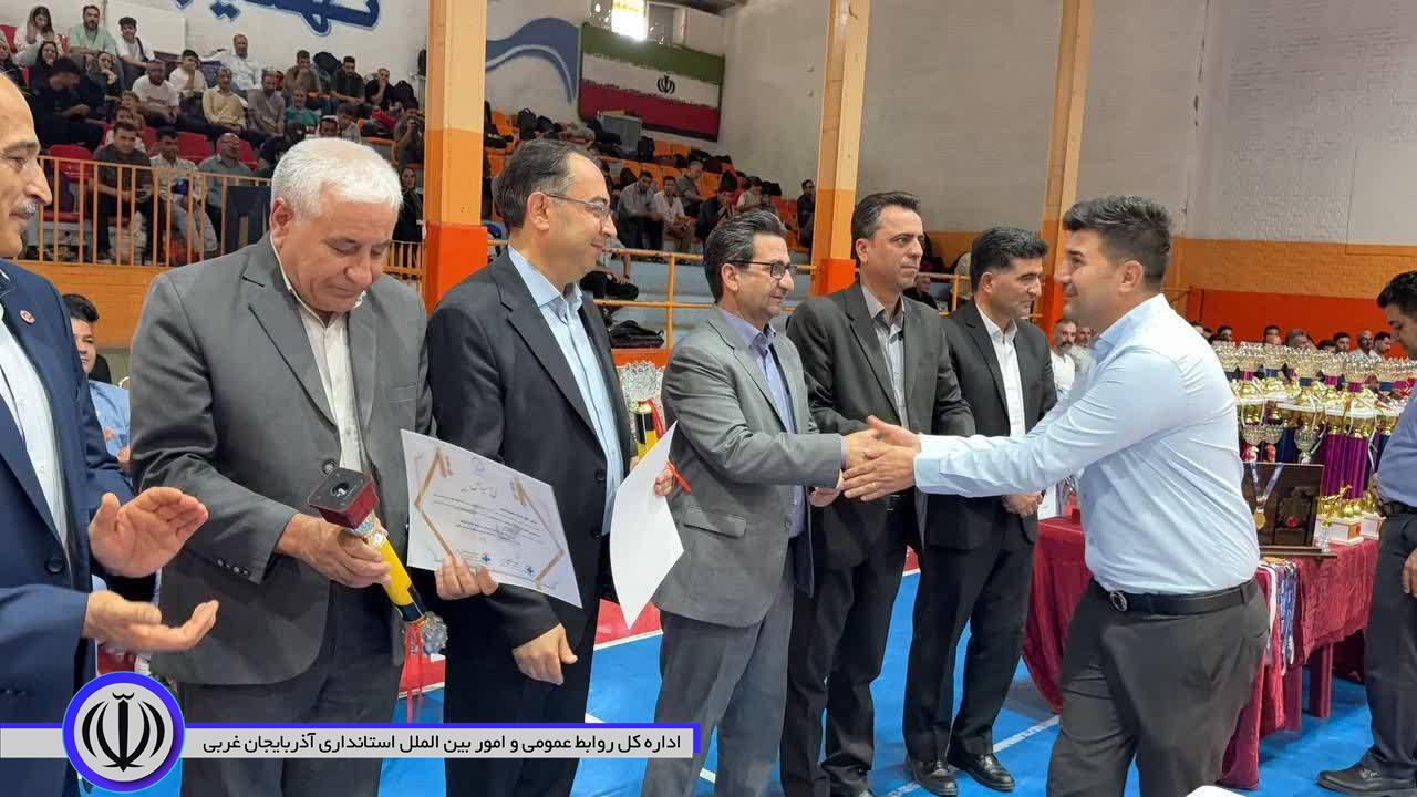 تیم میاندوآب قهرمان مسابقات کیوکوشین ماتسوشیما استان آذربایجان غربی شد