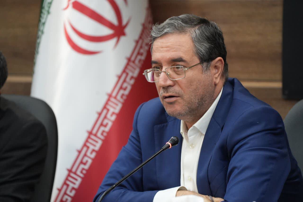 زمان متهم کردن نیست / همه برای نجات دریاچه ارومیه پایکار بیایند