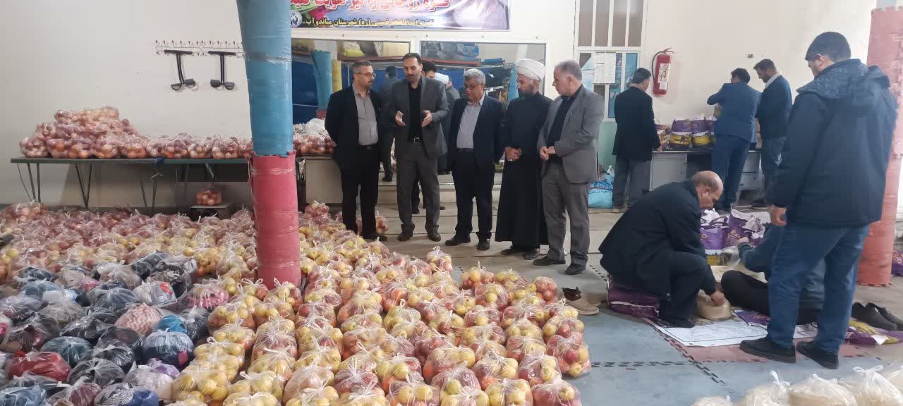 توزیع 500 بسته معیشتی توسط انجمن حمایت از زندانیان میاندوآب