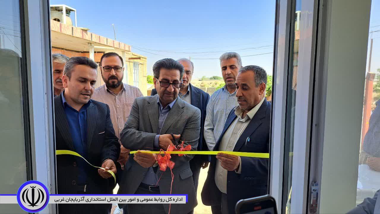 به مناسبت گرامیداشت هفته دولت،100 باب مسکن مقاوم سازی شده روستایی بصورت نمادین به مالکان تحویل داده شد