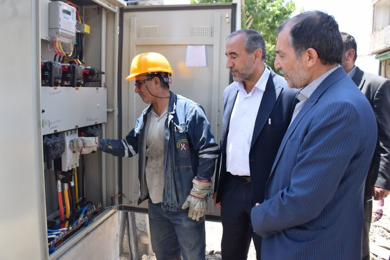 هشتمین پست هوایی شبکه توزیع برق میاندوآب مورد بهره قرار گرفت