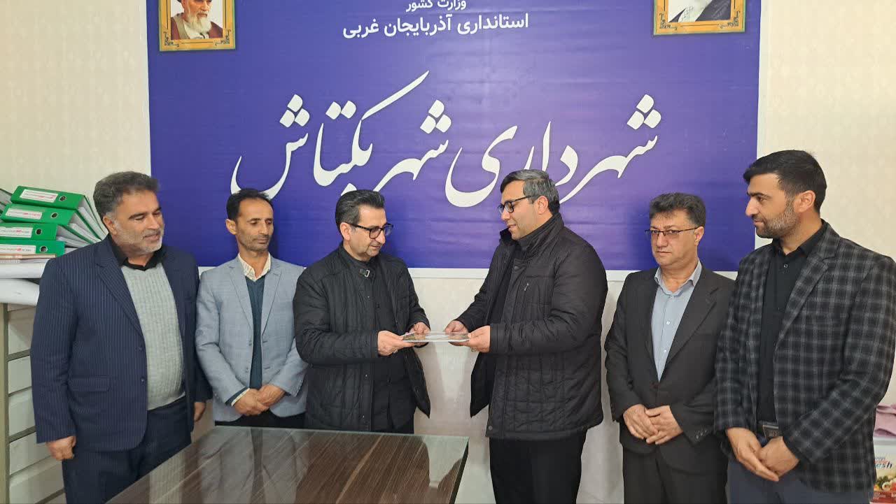 قدردانی فرماندار میاندوآب از شهردار بکتاش