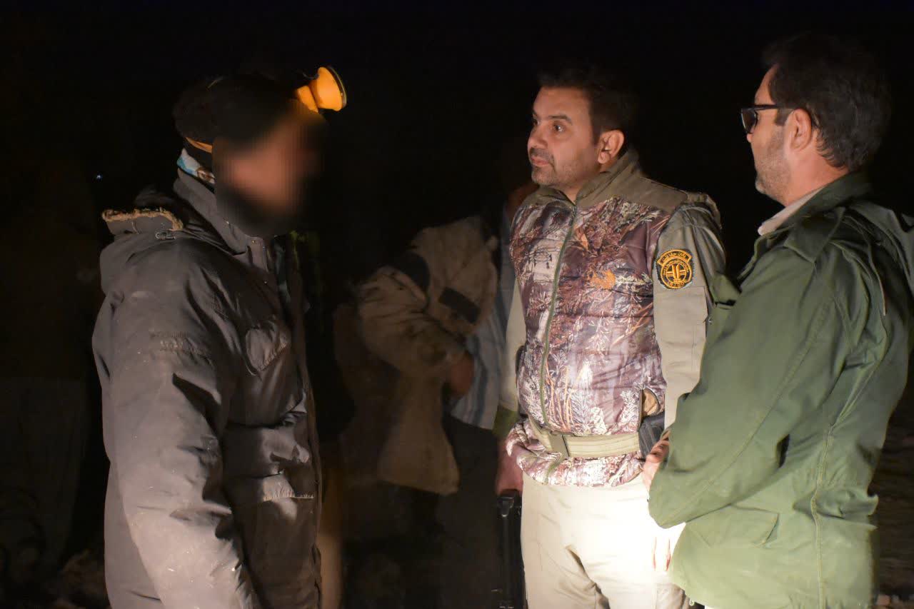 رئیس اداره حفاظت محیط زیست شهرستان میاندوآب از جلوگیری و برخورد قانونی با حفر چاه های غیر مجاز در منطقه حفاظت شده تالاب نوروزلو خبر داد.