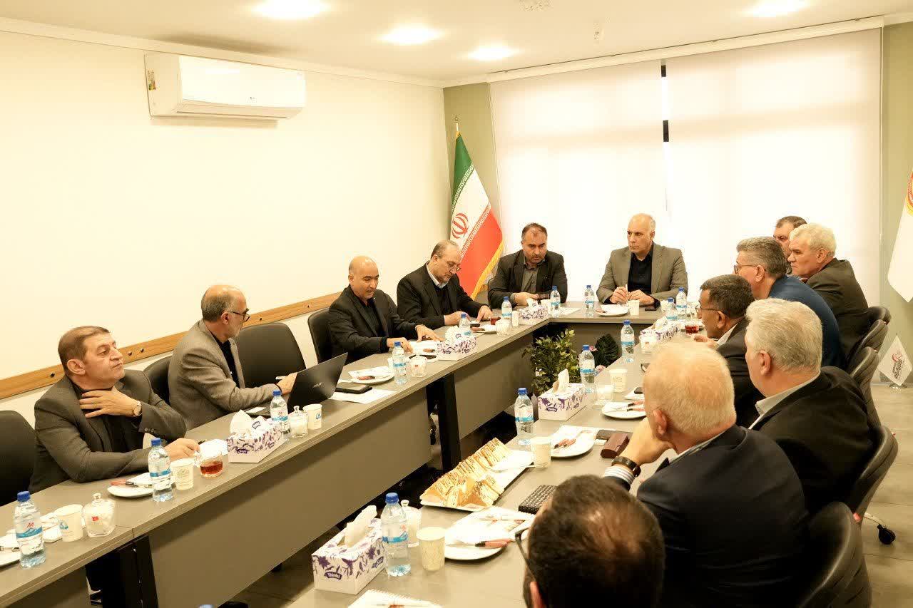 جلسه کارگروه بررسی تمهیدات لازم برای تأمین سوخت و نهاده مورد نیاز جوجه‌ریزی در مرغداری‌های استان امروز به ریاست سرپرست معاونت هماهنگی امور اقتصادی استانداری آذربایجان‌غربی برگزار شد