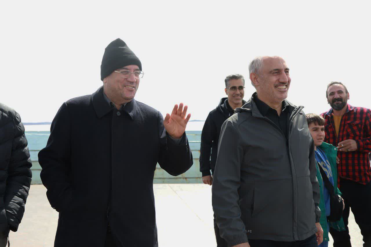 بازدید معاون رئیس‌جمهور و استاندار آذربایجان‌غربی از آخرین وضعیت دریاچه ارومیه