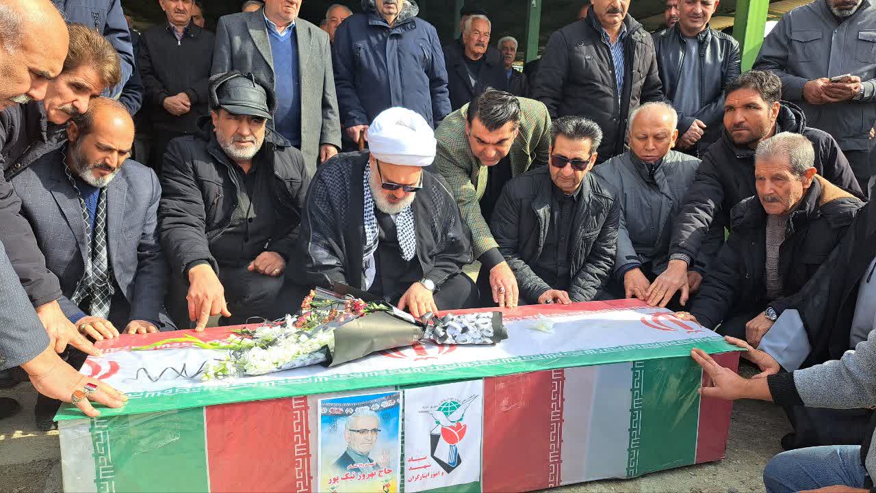 پیکر مطهر شهید حاج بهروز نیک پور با حضور بی نظیر و با شکوه مردم انقلابی و شهیدپرور میاندوآب تشییع شد
