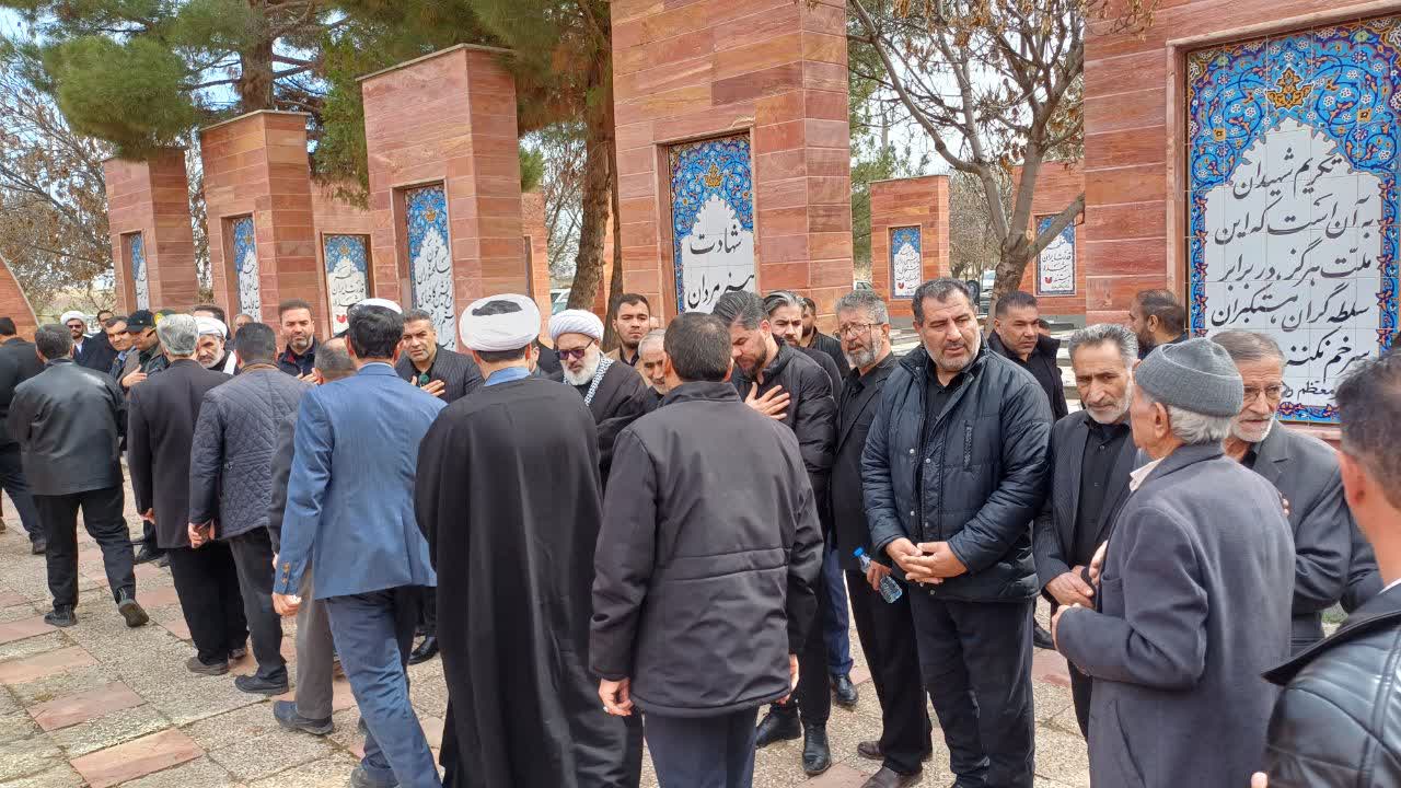 برگزاری آئین تشییع پیکر مطهر شهدای جنگ رمضان در میاندوآب