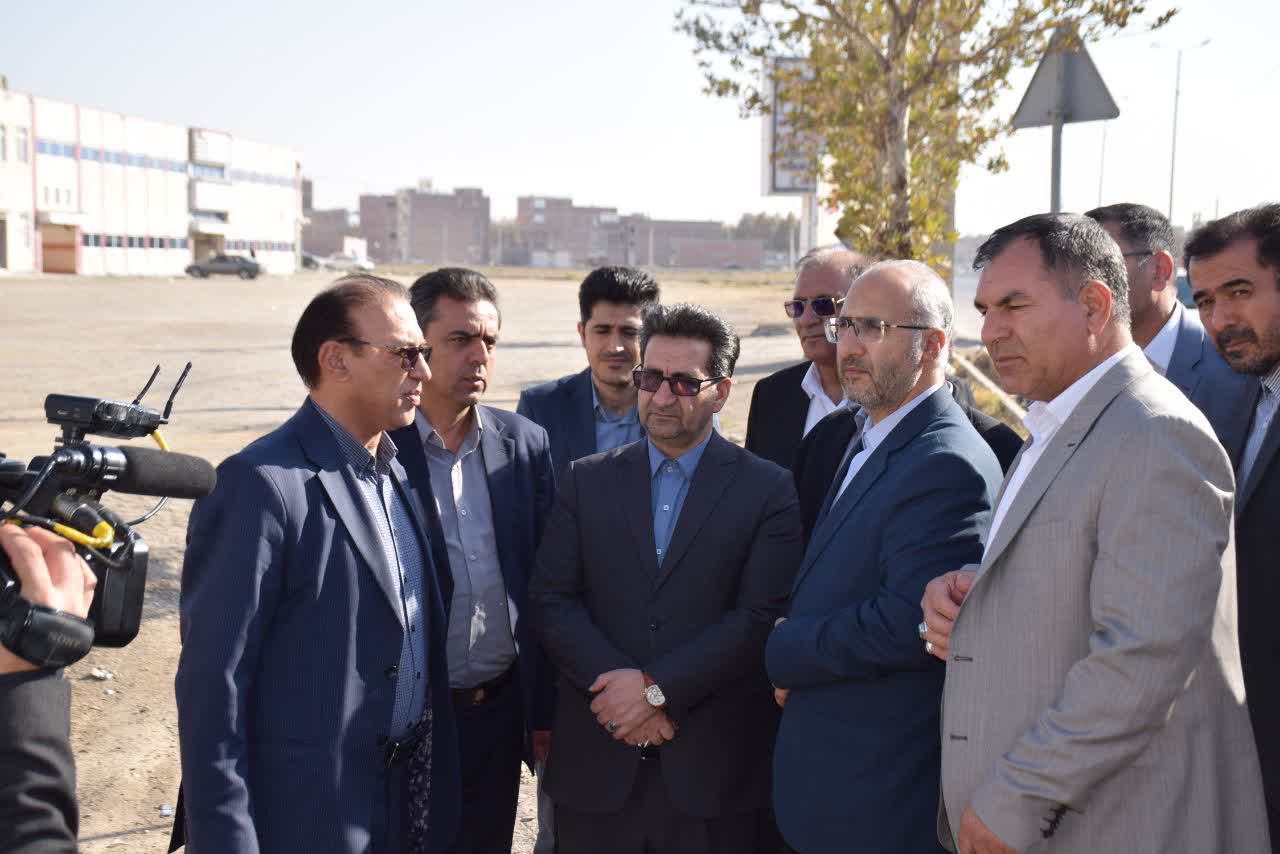 بررسی موانع و مشکلات پروژه های عمرانی و واحدهای تولیدی، صنعتی و کشاورزی شهرستان میاندوآب با حضور بازرس کل قضایی آذربایجان غربی و فرماندار میاندوآب