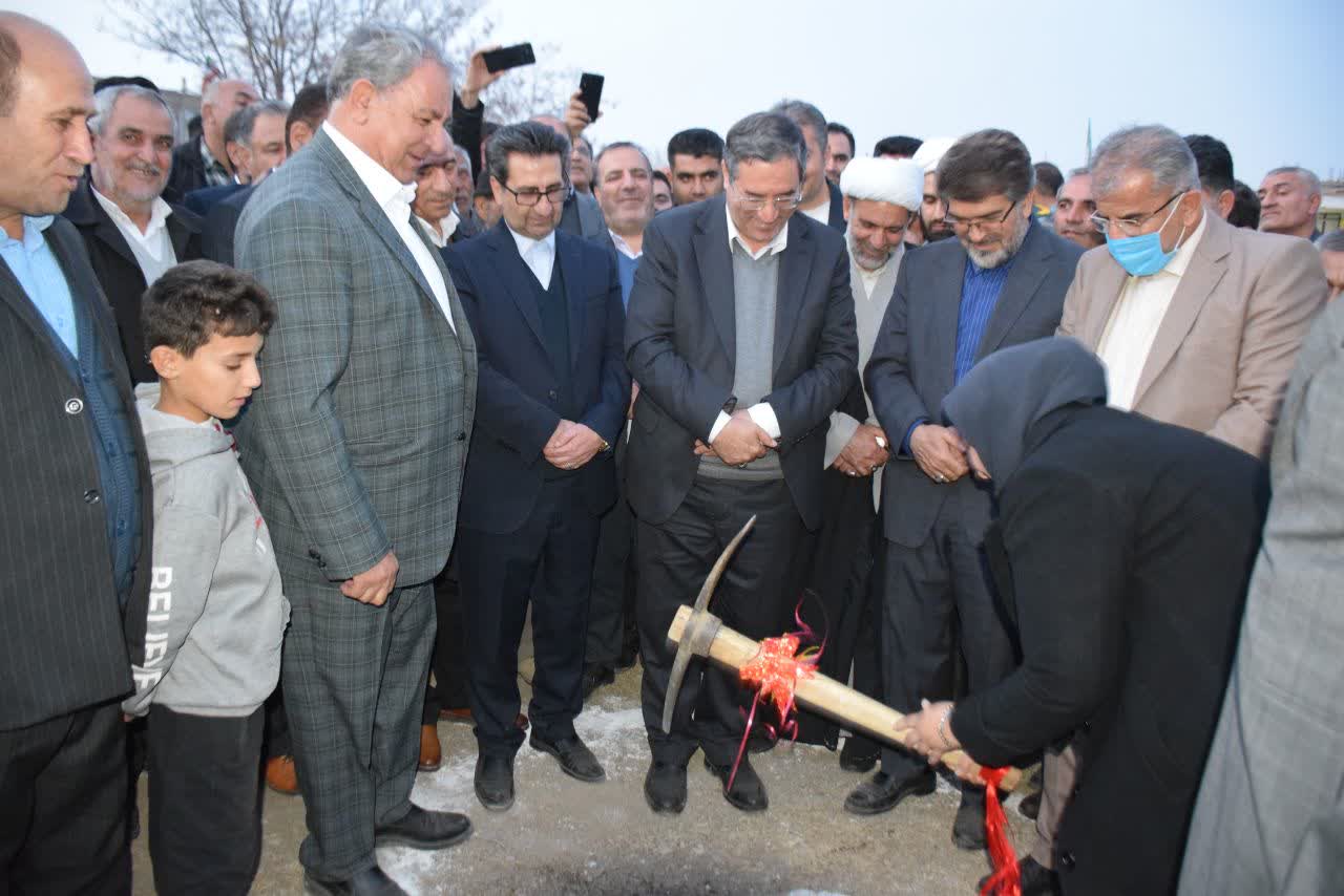 برگزاری آیین آغاز عملیات اجرایی احداث مدرسه 9 ‌کلاسه شهر بکتاش+تصاویر