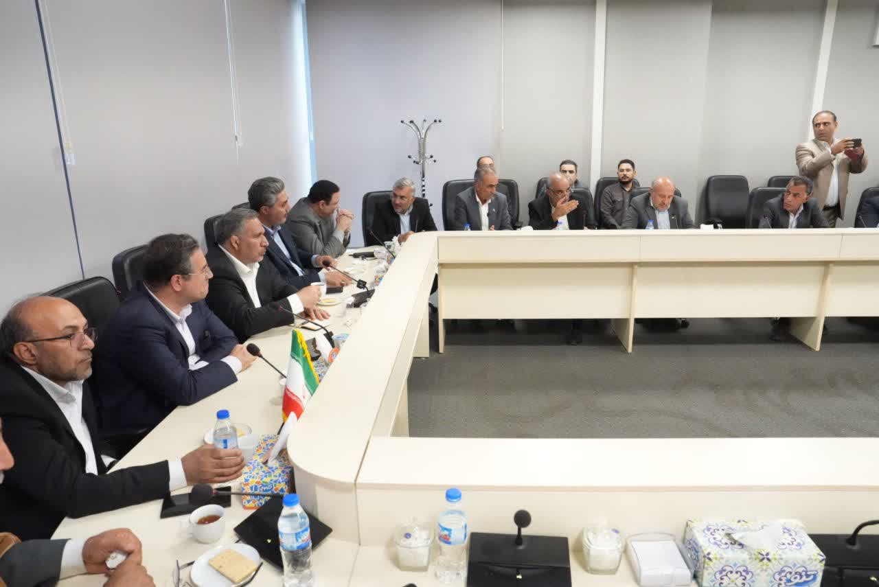 بازدید اعضای کمیسیون اقتصادی مجلس و استاندار آذربایجانغربی از مرز سرو + تصاویر