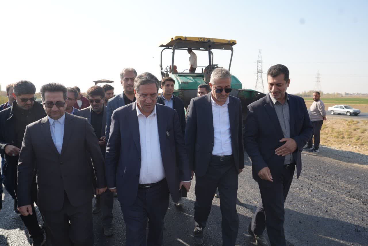 بازدید استاندار آذربایجانغربی از عملیات راهسازی قطعه 2 محور ارومیه - میاندوآب