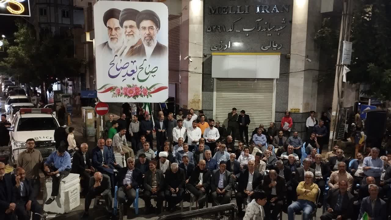 میاندوآب سرافراز همچنان تمام‌قد در میدان حماسه ایستاده است