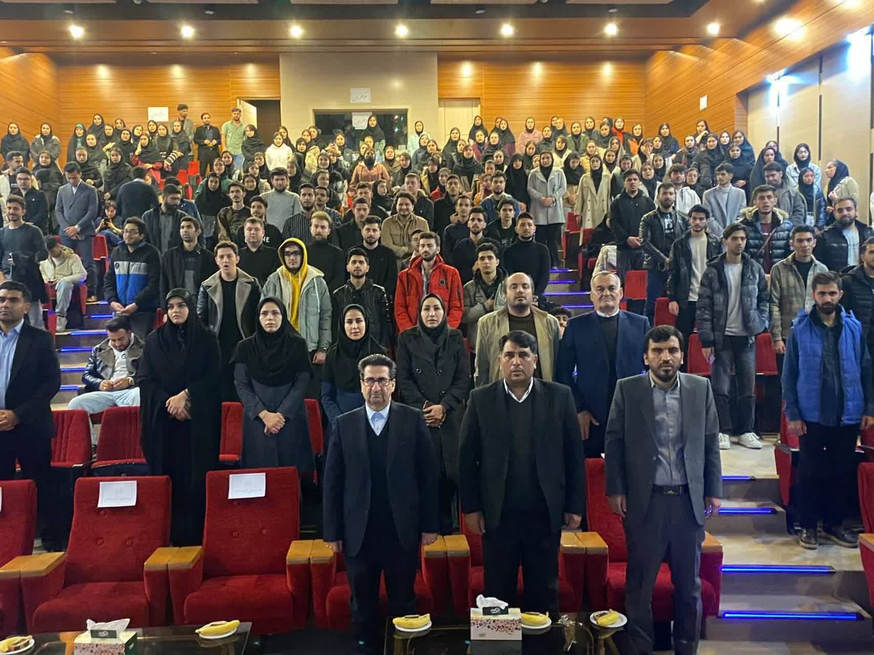 مراسم گرامیداشت روز دانشجو با حضور امیرتیموری، معاون استاندار و فرماندار ویژه میاندوآب در سالن آمفی تئاتر دانشگاه شهید باکری  برگزار شد+تصاویر