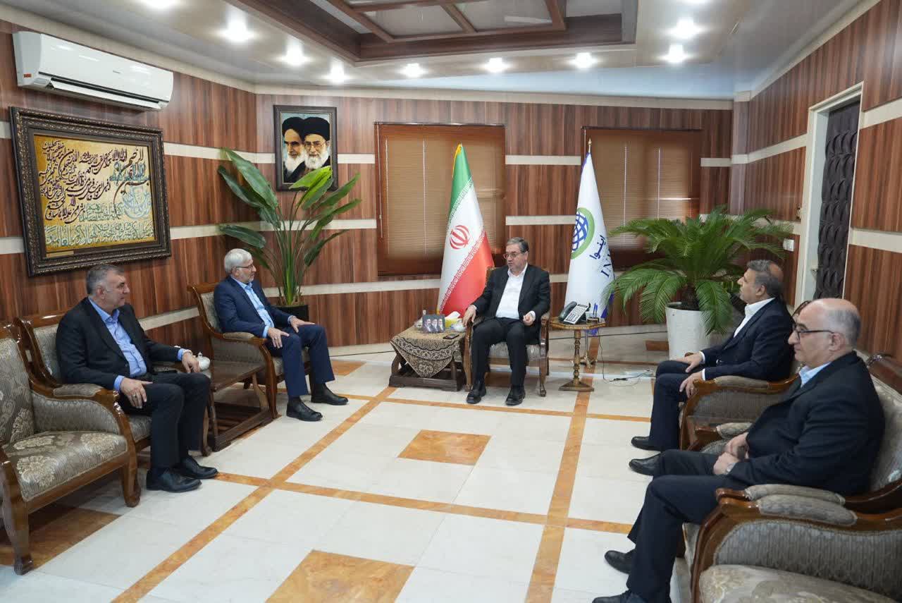 دیدار مدیر هماهنگی امور گازرسانی شرکت ملی گاز ایران با استاندار آذربایجان‌غربی + تصاویر