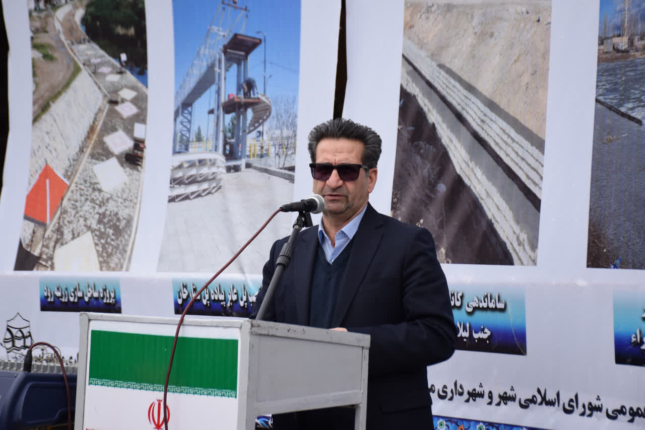 آیین افتتاح  16 طرح عمرانی شهرداری همزمان با دهه مبارک فجر برگزار شد+تصاویر